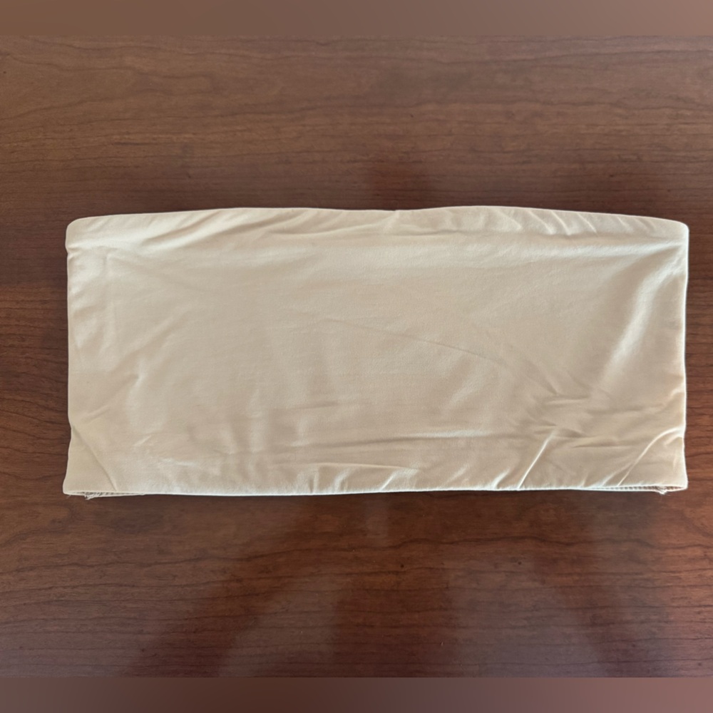 NWOT SKIMS Strapless Bandeau Top